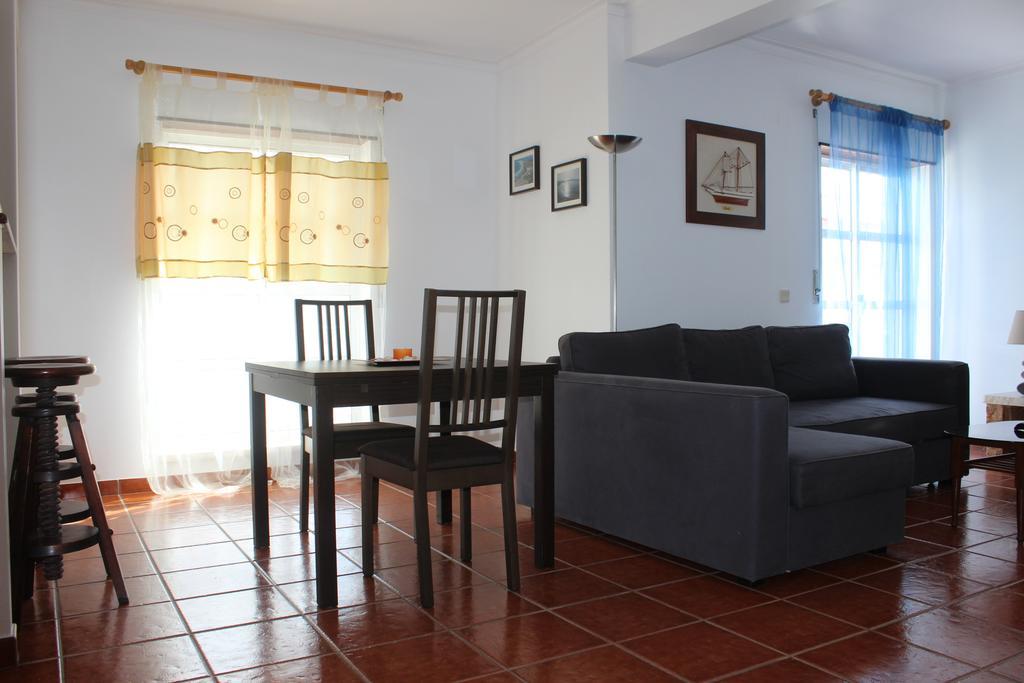 Baleal Holiday Apartment Екстер'єр фото